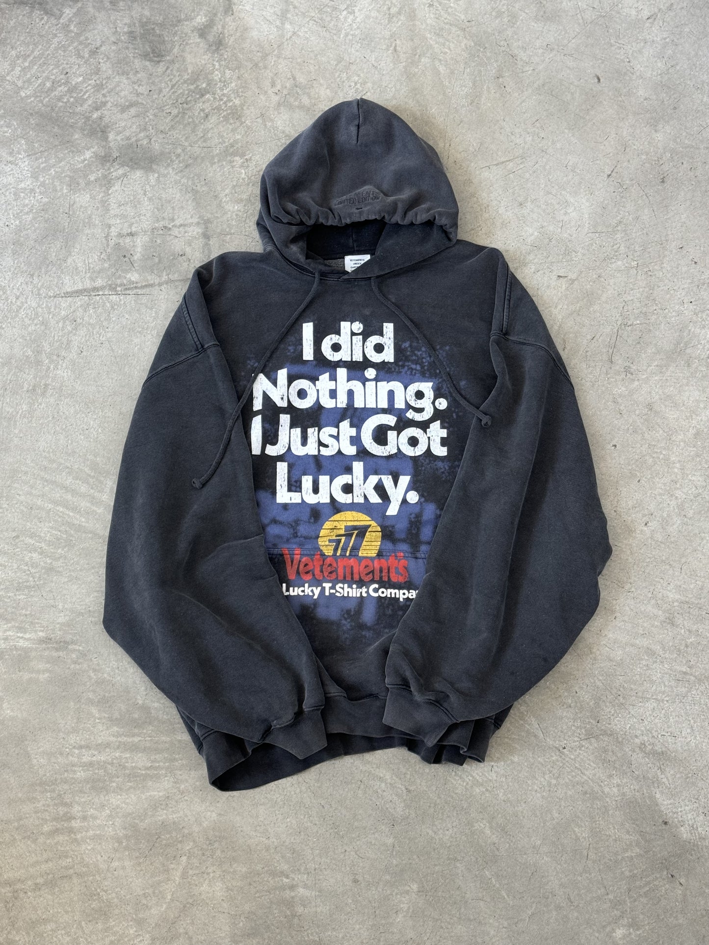 VETEMENTS - I Got Lucky Hoodie